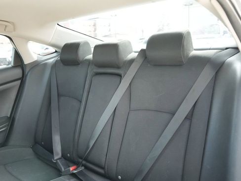 Used 2017 Honda Civic EX-T image 16