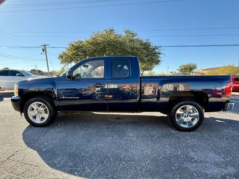 Used 2010 Chevrolet Silverado 1500 LTZ w/ Convenience Package image 6