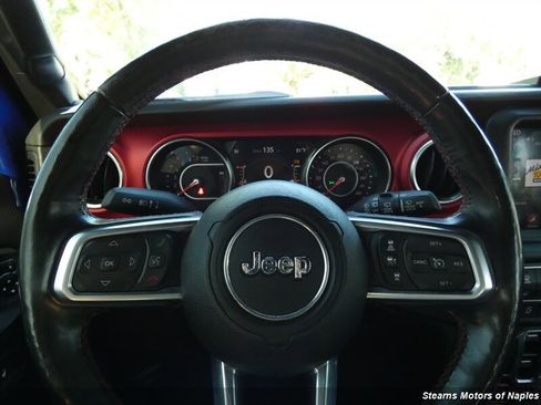 Used 2019 Jeep Wrangler Unlimited Rubicon image 28