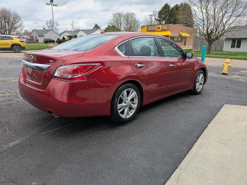 Used 2015 Nissan Altima 2.5 SV image 7