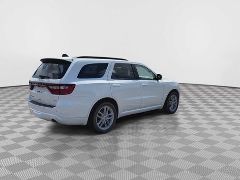 Used 2024 Dodge Durango GT RWD image 8