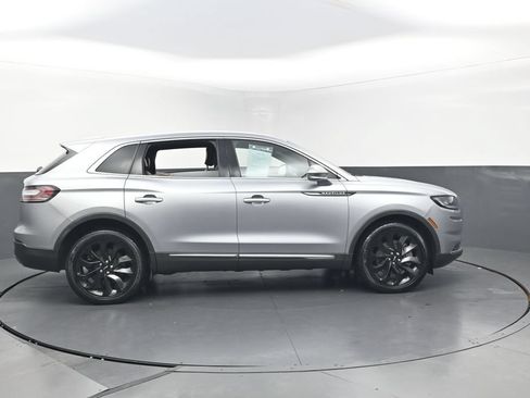 Used 2023 Lincoln Nautilus Reserve w/ Cargo Utility Package AWD/4WD image 43