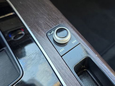 Used 2024 Audi Q5 2.0T Premium Plus image 42