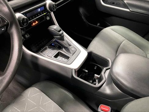 Used 2023 Toyota RAV4 XLE image 20