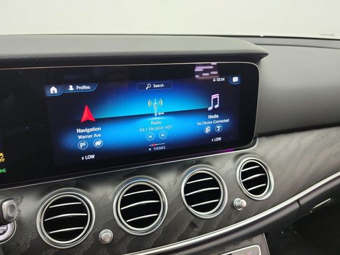 Certified 2022 Mercedes-Benz E 350 Sedan image 10