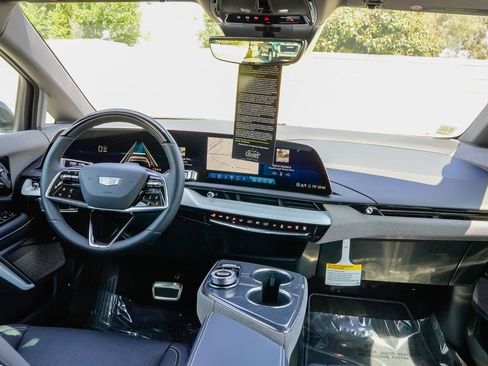 New 2026 Cadillac Optiq Sport 2 RWD image 11