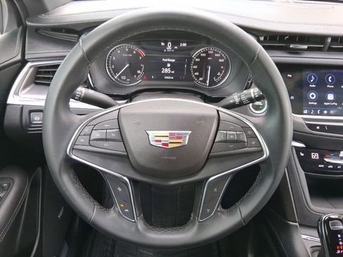 Used 2024 Cadillac XT5 Luxury w/ LPO, Floor Liner Package image 8