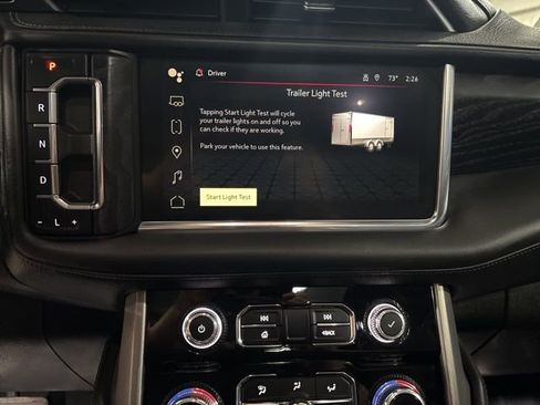 Used 2024 GMC Yukon XL Denali image 21