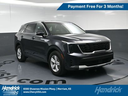 Used 2025 Kia Sorento LX