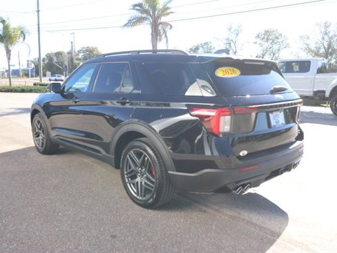 New 2026 Ford Explorer ST w/ Sun And Sound Package image 9