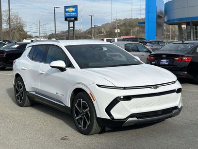 Used 2025 Chevrolet Equinox EV LT w/ Convenience Package