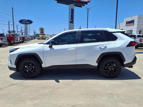 Used 2025 Toyota RAV4 LE FWD image 5