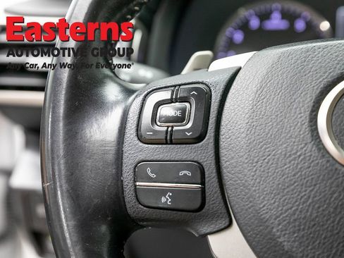Used 2018 Lexus IS 300 AWD w/ Comfort Package image 15