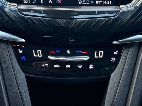 Certified 2024 Cadillac XT6 Premium Luxury AWD/4WD image 4