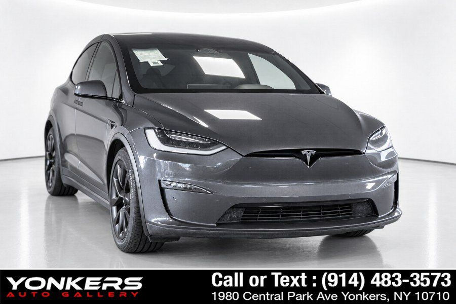 Used 2023 Tesla Model X Plaid AWD/4WD image 4