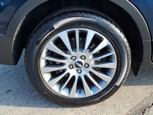 Used 2017 Lincoln MKC Reserve image 37