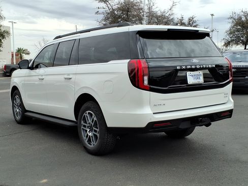 New 2026 Ford Expedition Max Active image 3