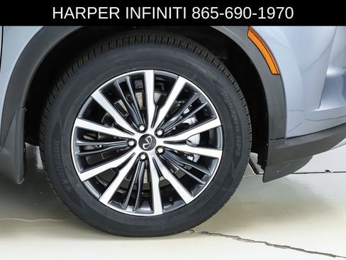 Used 2023 INFINITI QX60 Sensory w/ Vision Package AWD/4WD image 15