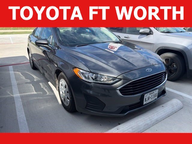 Used 2020 Ford Fusion S FWD image 1