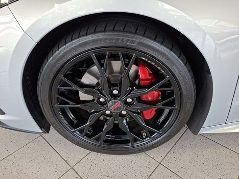 Used 2023 Chevrolet Corvette Stingray Premium Cpe w/ Z51 Performance Package RWD image 26