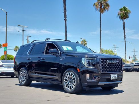 Used 2023 GMC Yukon Denali Ultimate AWD/4WD image 39