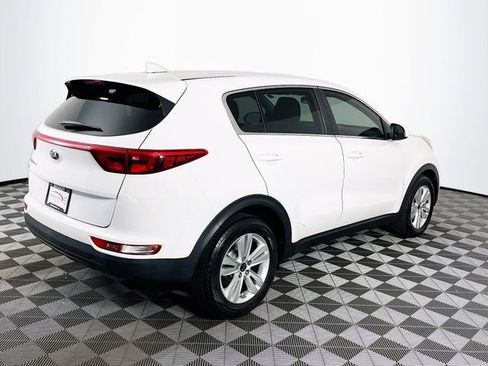 Used 2018 Kia Sportage LX image 8