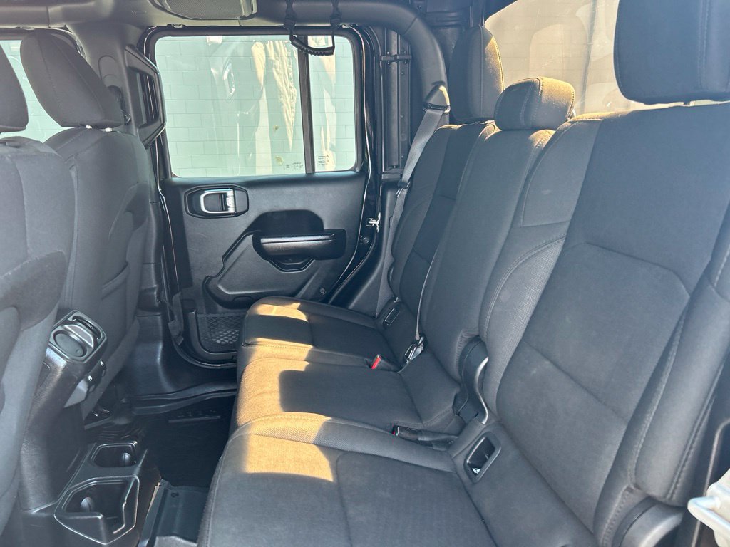 Used 2020 Jeep Gladiator Sport w/ Quick Order Package 24S AWD/4WD image 8