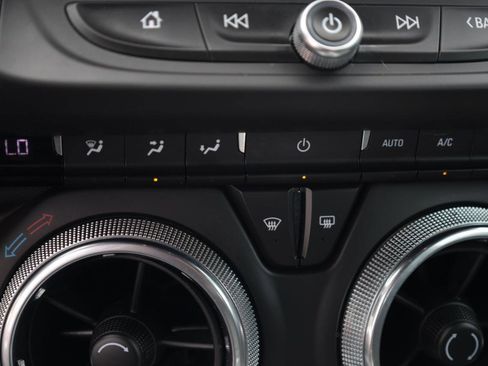Used 2019 Chevrolet Camaro SS RWD image 11