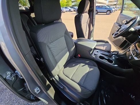 Used 2023 Chevrolet Traverse LT w/ LPO, Floor Liner Package AWD/4WD image 30