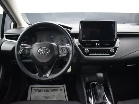 Used 2024 Toyota Corolla LE FWD image 14