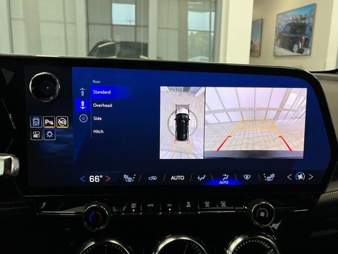 Certified 2024 Chevrolet Blazer EV LT image 25