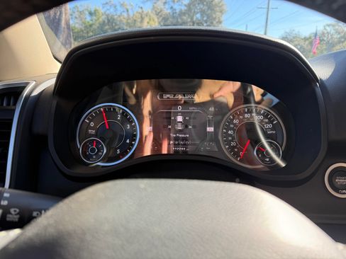 Used 2020 RAM 1500 Big Horn AWD/4WD image 16