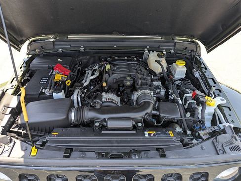 Used 2022 Jeep Gladiator Sport AWD/4WD image 41