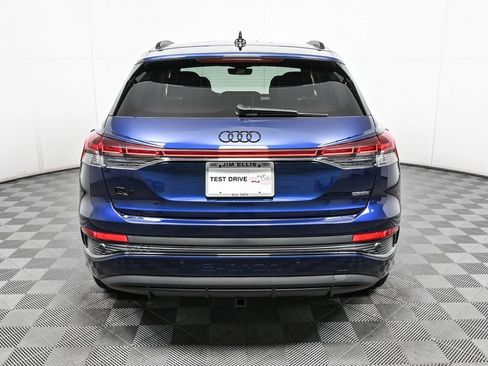 New 2025 Audi Q4 e-tron Prestige image 26