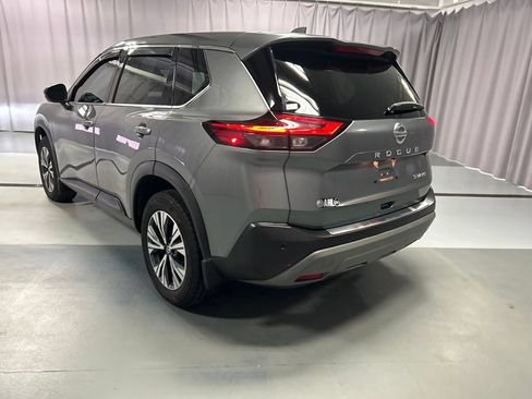 Used 2021 Nissan Rogue SV AWD/4WD image 5