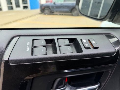 Used 2020 Toyota 4Runner Nightshade image 19
