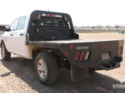 Used 2015 RAM 2500 Tradesman w/ Chrome Appearance Group image 2