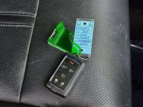 Used 2023 Jeep Grand Wagoneer Base image 38