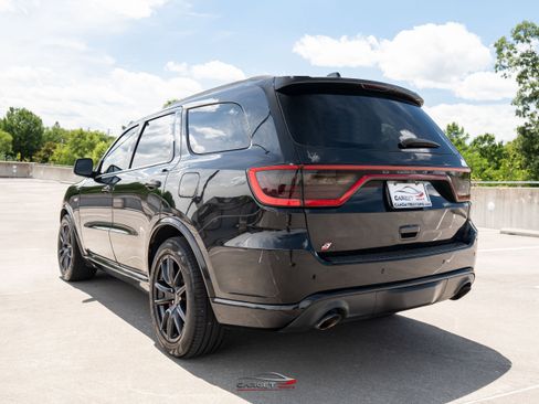 Used 2018 Dodge Durango SRT w/ Technology Group AWD/4WD image 5