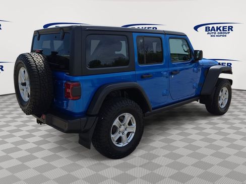 Used 2024 Jeep Wrangler Unlimited Sport AWD/4WD image 4