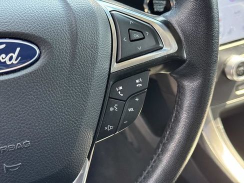 Used 2024 Ford Edge SEL AWD/4WD image 30