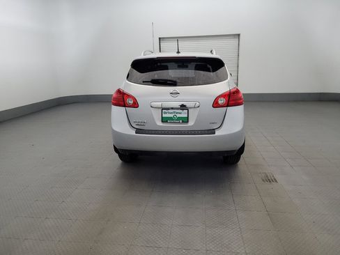Used 2014 Nissan Rogue S w/ Convenience Package AWD/4WD image 7