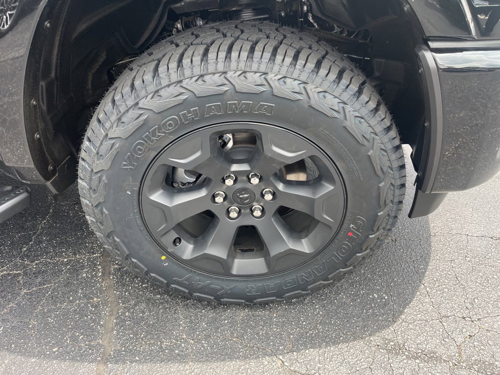 New 2026 RAM 1500 Big Horn w/ Night Edition AWD/4WD image 10