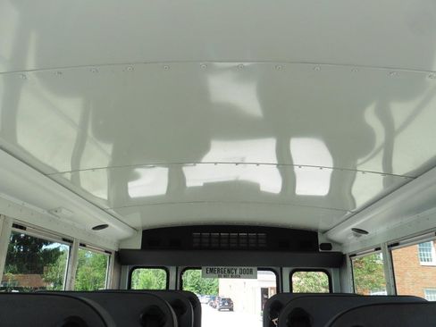 Used 2008 Chevrolet Express 3500 w/ School Bus Package RWD image 29