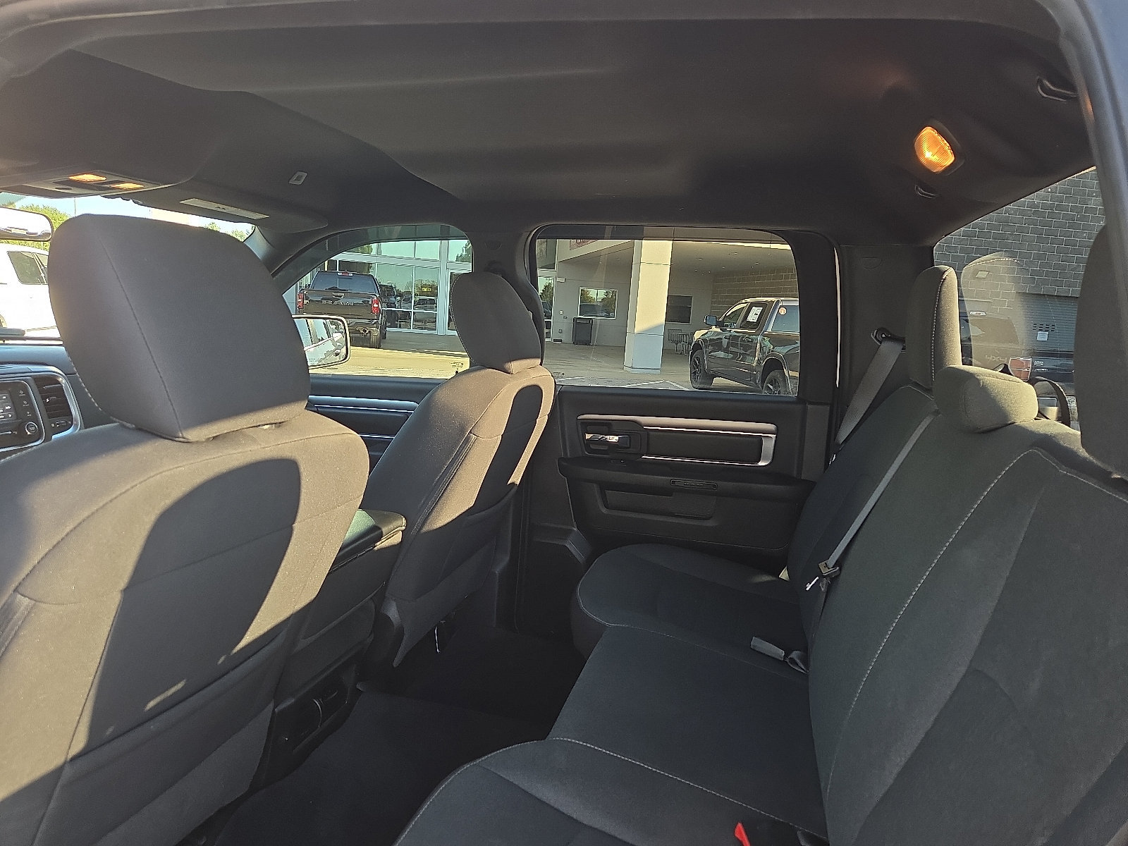Used 2022 RAM 1500 Warlock AWD/4WD image 10