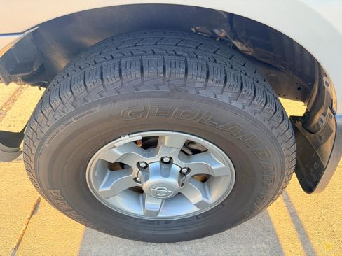 Used 2004 Nissan Frontier XE Desert Runner w/ (VTP) Value Truck Pkg image 20