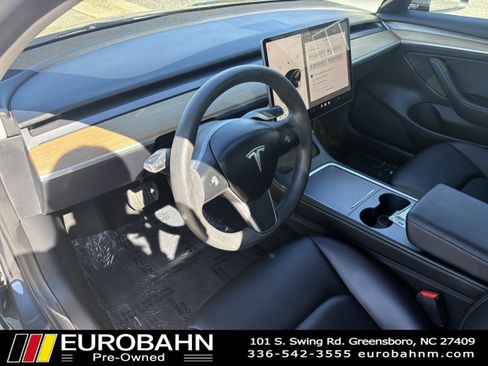 Used 2023 Tesla Model 3 Standard Range image 8