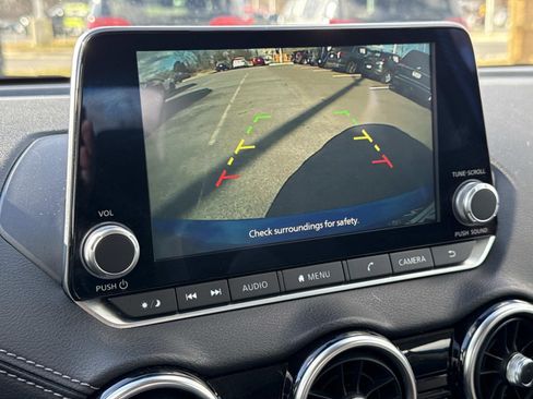 Used 2023 Nissan Sentra SV image 10