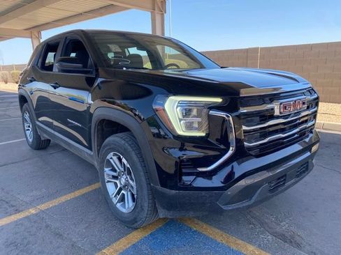 Used 2025 GMC Terrain Elevation FWD image 4