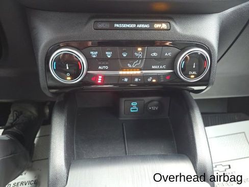 Used 2022 Ford Escape SEL image 18